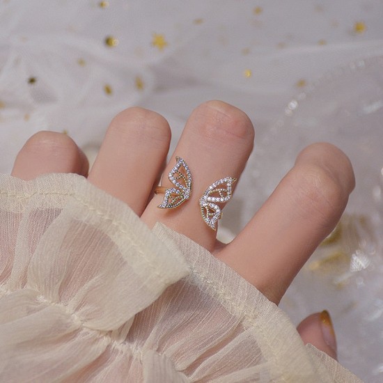 butterfly crystal ring